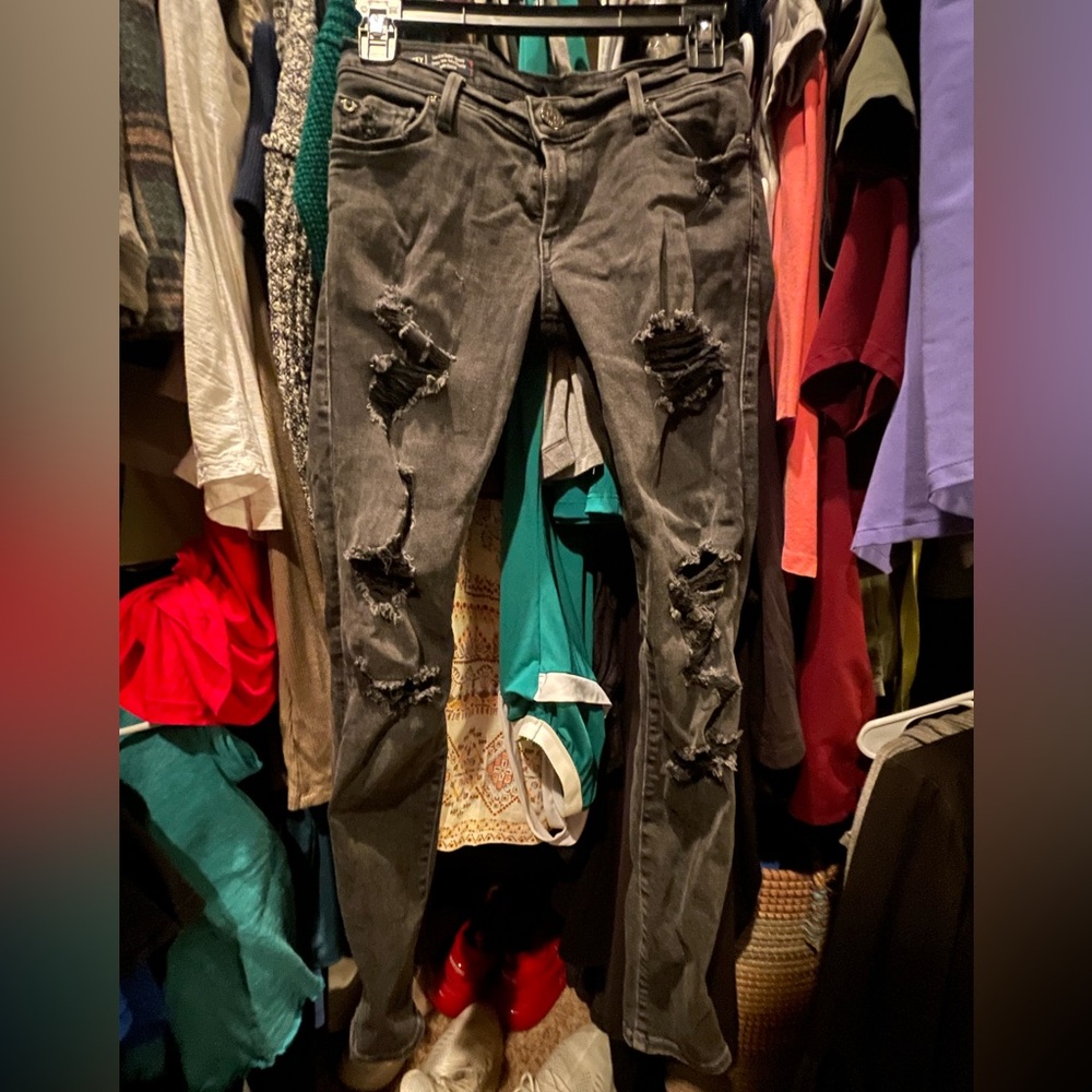 True religion Distressed skinny jeans